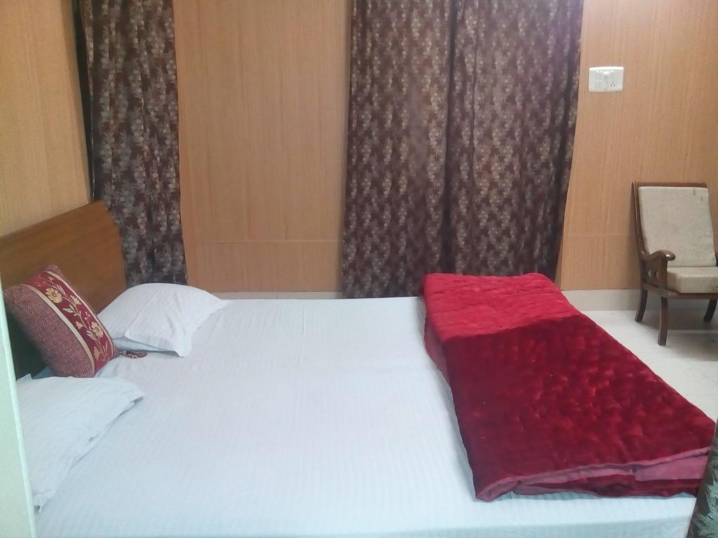 Tourist Guest House Amritsar Exteriör bild