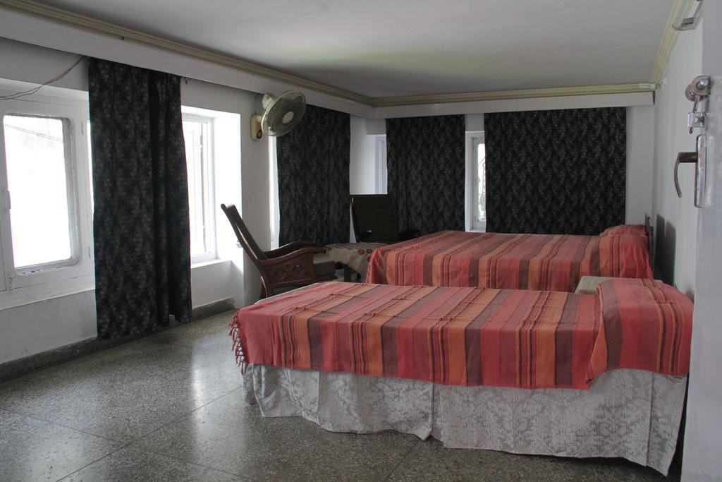 Tourist Guest House Amritsar Exteriör bild