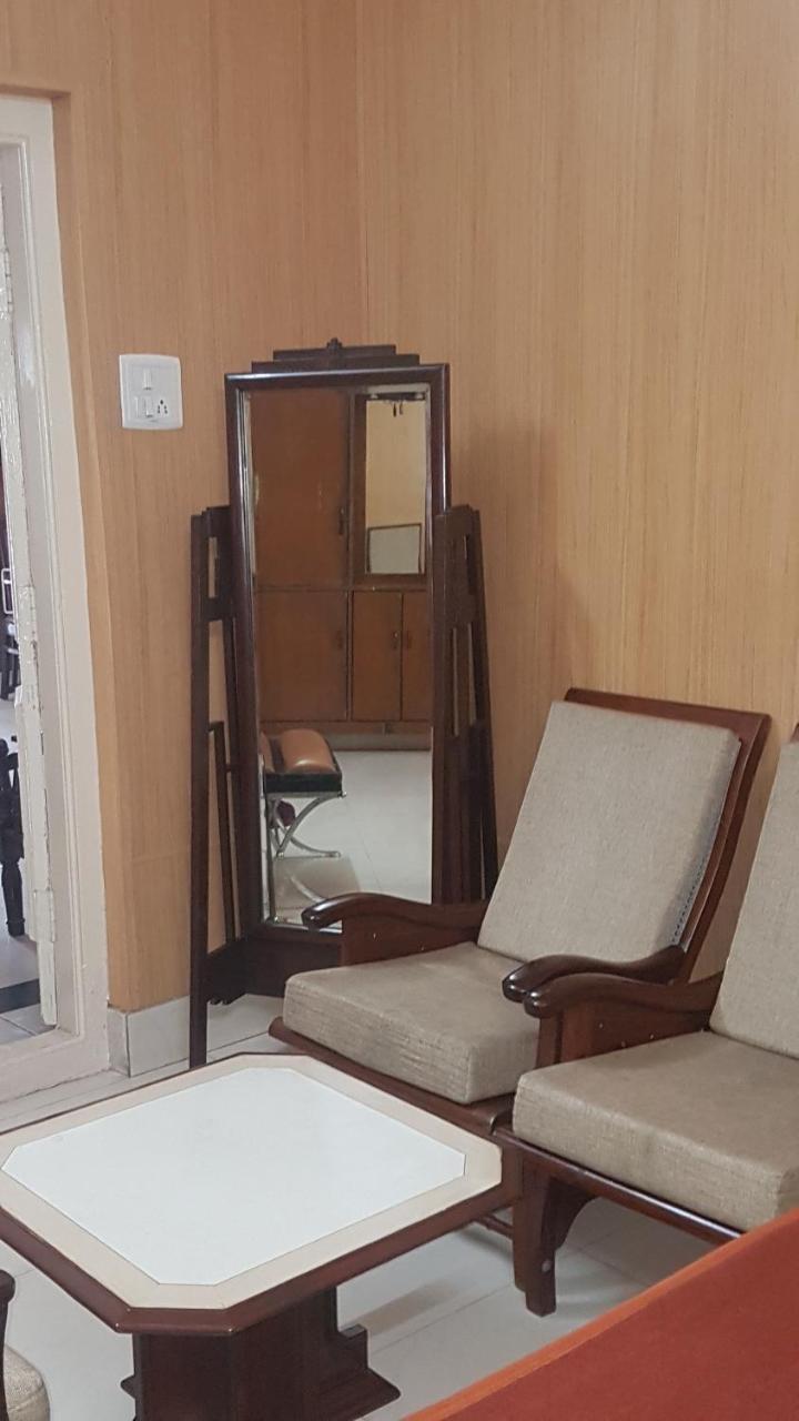 Tourist Guest House Amritsar Exteriör bild